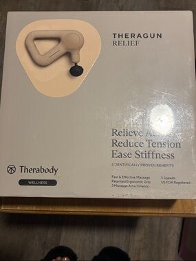 Therabody Theragun Relief Massage Gun - Beige